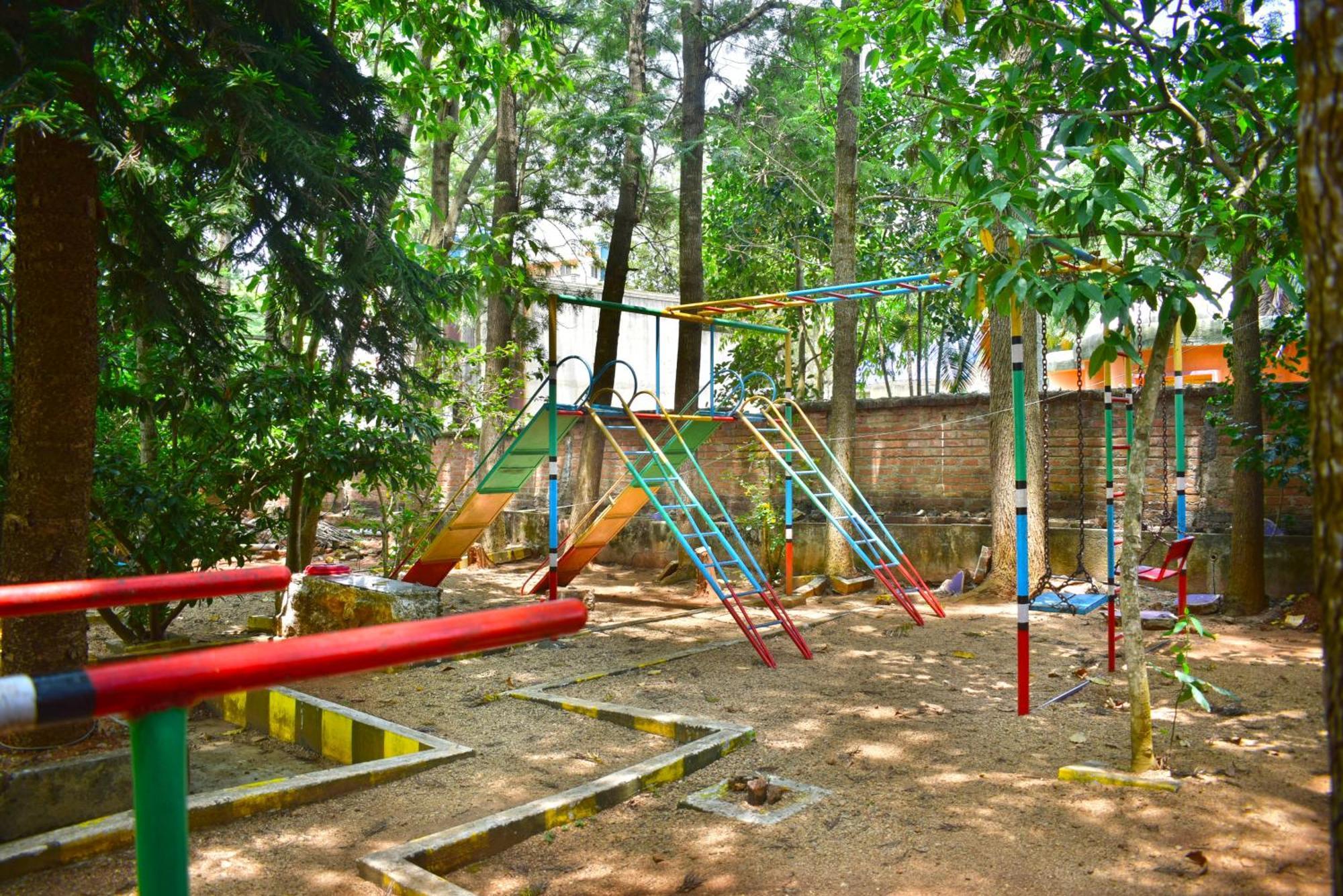 Jains Royal Palace Resorts Yelagiri Εξωτερικό φωτογραφία