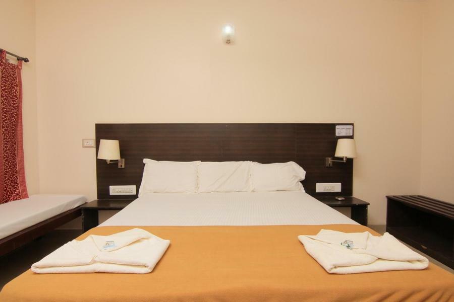 Jains Royal Palace Resorts Yelagiri Εξωτερικό φωτογραφία